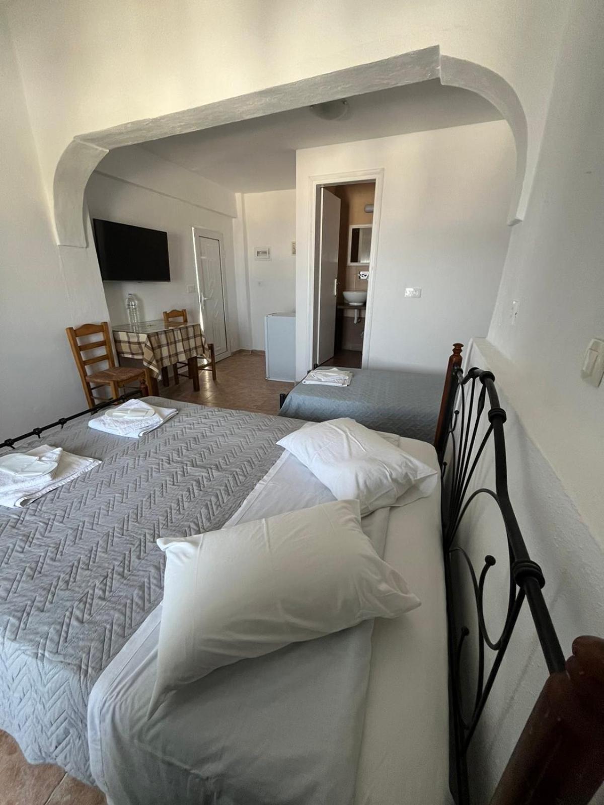 Stella Nomikou Apartments Firostefani Exterior foto