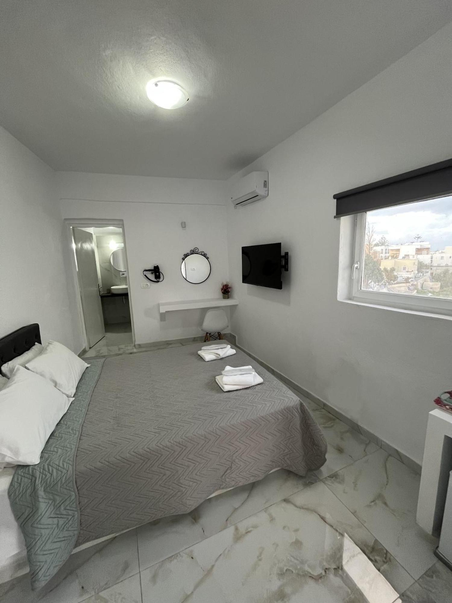 Stella Nomikou Apartments Firostefani Exterior foto