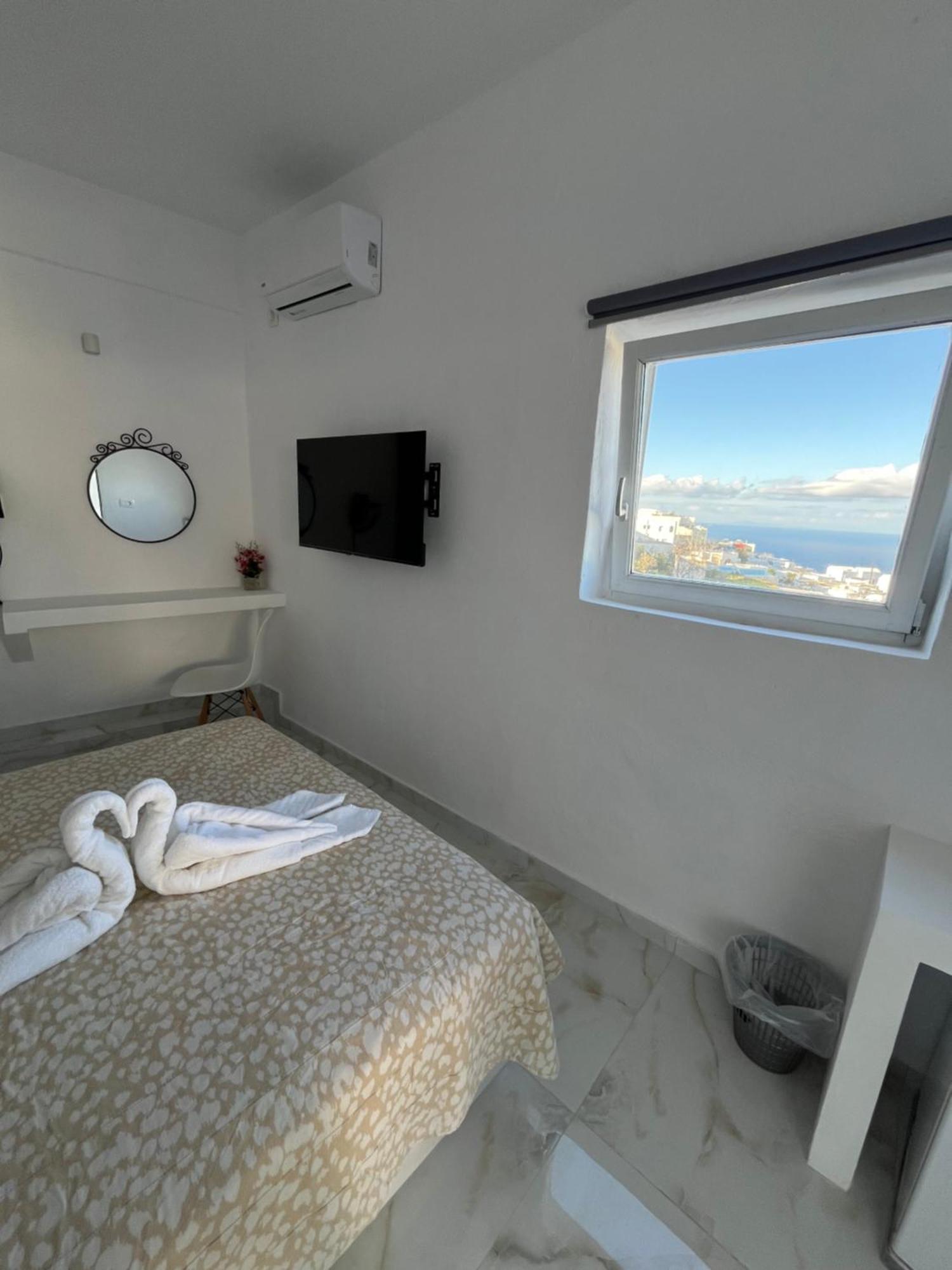 Stella Nomikou Apartments Firostefani Exterior foto